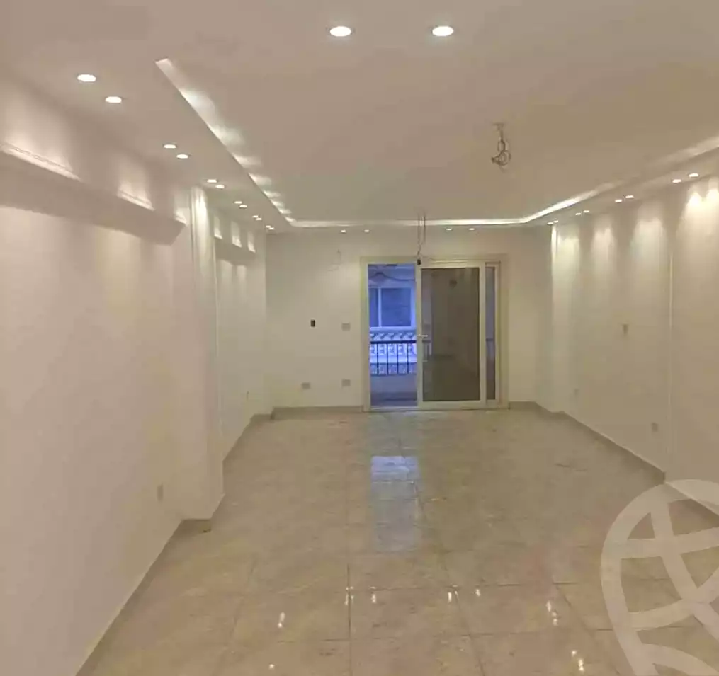 https://aqarmap.com.eg/en/listing/6867672-for-sale-alexandria-alhadara-al-mofatesh-st