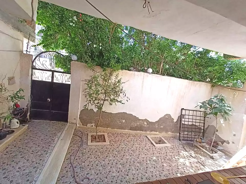 https://aqarmap.com.eg/ar/listing/6867773-for-rent-alexandria-al-agamy-el-hanouvel-al-haded-we-al-soulb-st