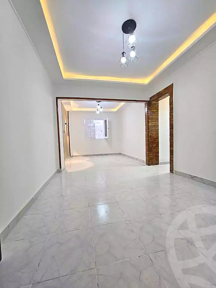 https://aqarmap.com.eg/ar/listing/6867806-for-sale-alexandria-al-agamy-shataa-el-nakheel