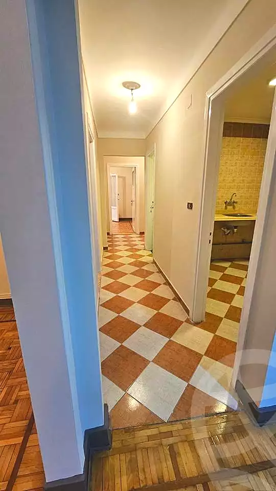https://aqarmap.com.eg/ar/listing/6868130-for-rent-alexandria-ganaklis