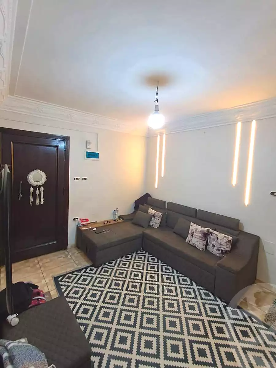https://aqarmap.com.eg/ar/listing/6868480-for-sale-alexandria-el-asafra-shr-45