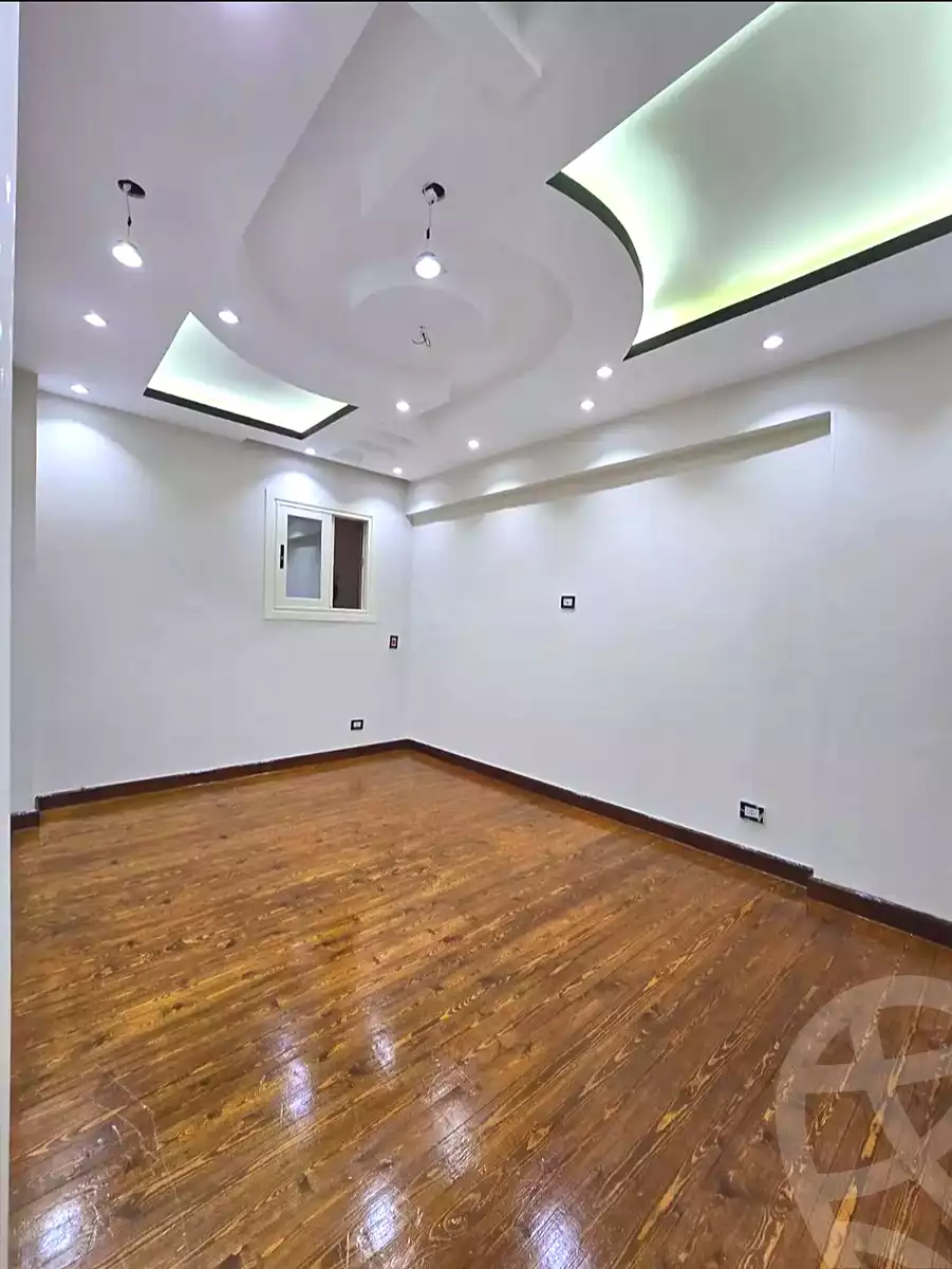 https://aqarmap.com.eg/ar/listing/6868524-for-sale-alexandria-el-asafra-l-sfr-bhry-el-geish-rd