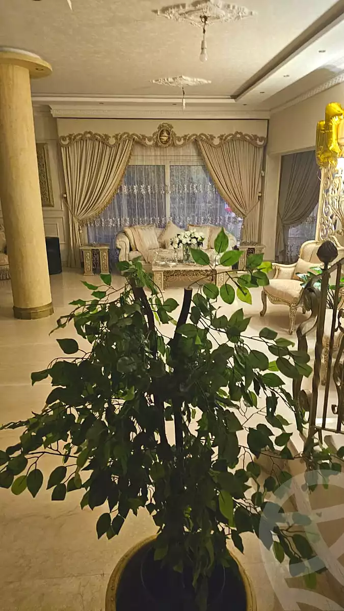 https://aqarmap.com.eg/ar/listing/6868697-for-sale-cairo-new-cairo-lrhb-city-phase-5-talaat-mostafa-st