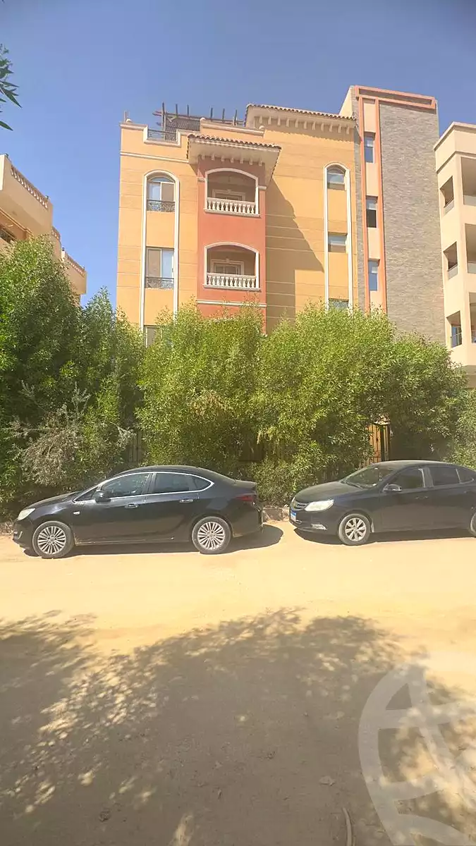 https://aqarmap.com.eg/ar/listing/6868719-for-rent-cairo-6th-of-october-el-ahyaa-neighborhood-3rd-al-hay-al-thalith-st