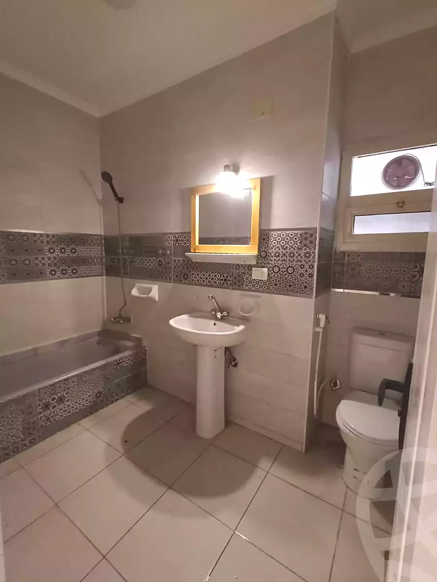 https://aqarmap.com.eg/ar/listing/6868740-for-rent-cairo-6th-of-october-el-ahyaa-neighborhood-4th-neighborhood-3