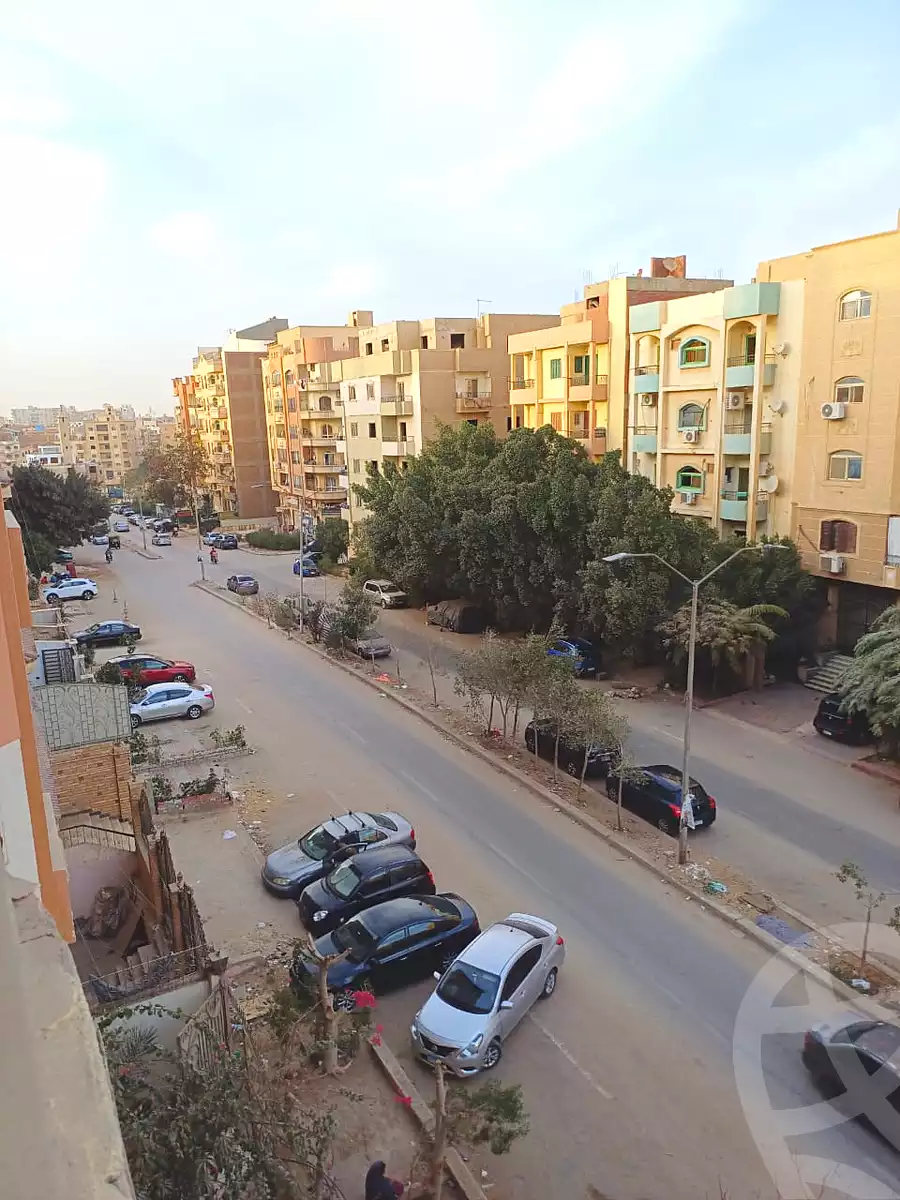 https://aqarmap.com.eg/ar/listing/6868740-for-rent-cairo-6th-of-october-el-ahyaa-neighborhood-4th-neighborhood-3