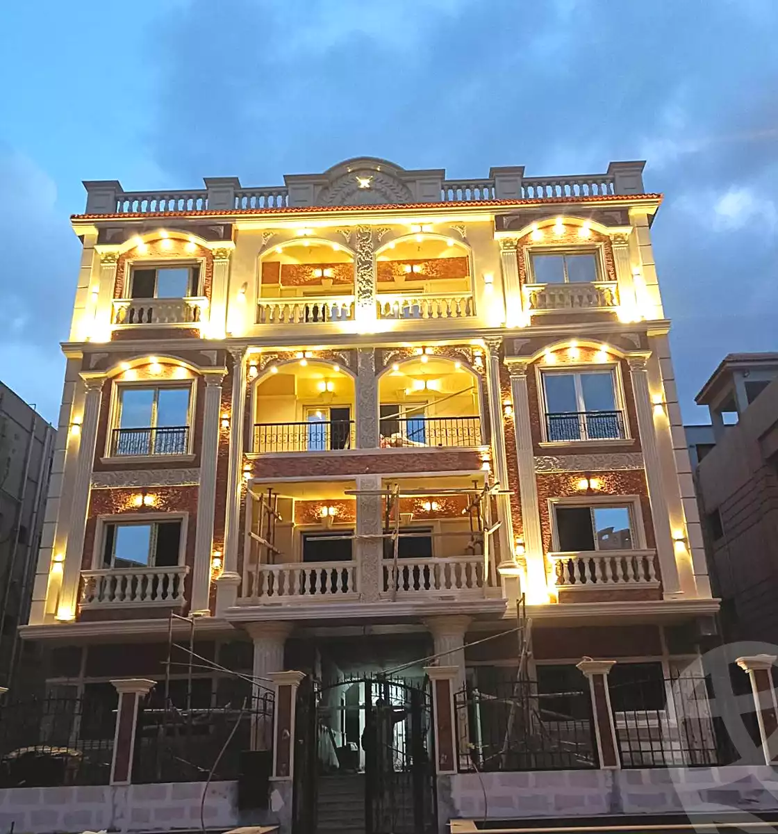 https://aqarmap.com.eg/ar/listing/6869005-for-sale-cairo-new-cairo-ganob-el-akadamiya-orouba-axis