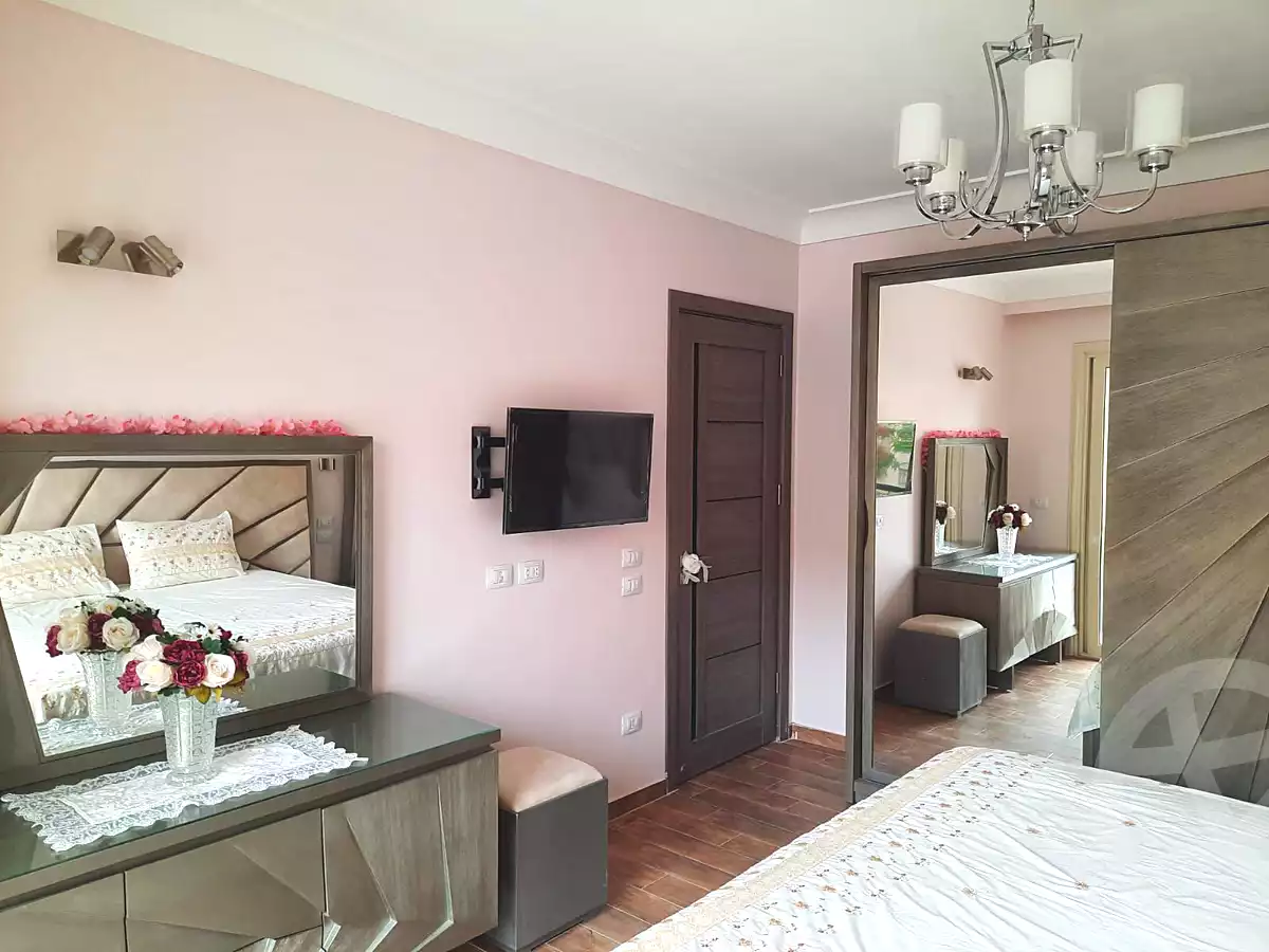 https://aqarmap.com.eg/ar/listing/6869384-for-sale-cairo-new-cairo-compounds-stwn-ryzydns-by-ar-y-llttwyr