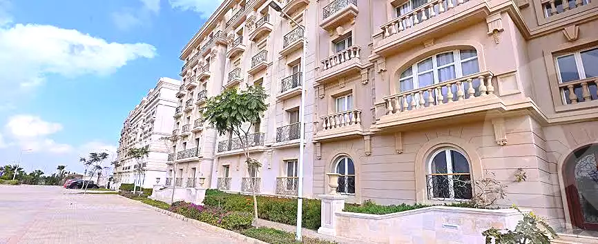 https://aqarmap.com.eg/en/listing/6869390-for-sale-cairo-new-cairo-compounds-hyde-park-park-corner-hyde-park