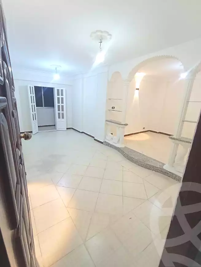 https://aqarmap.com.eg/ar/listing/6869618-for-sale-alexandria-lsywf-el-falki-street-16-el-eslah