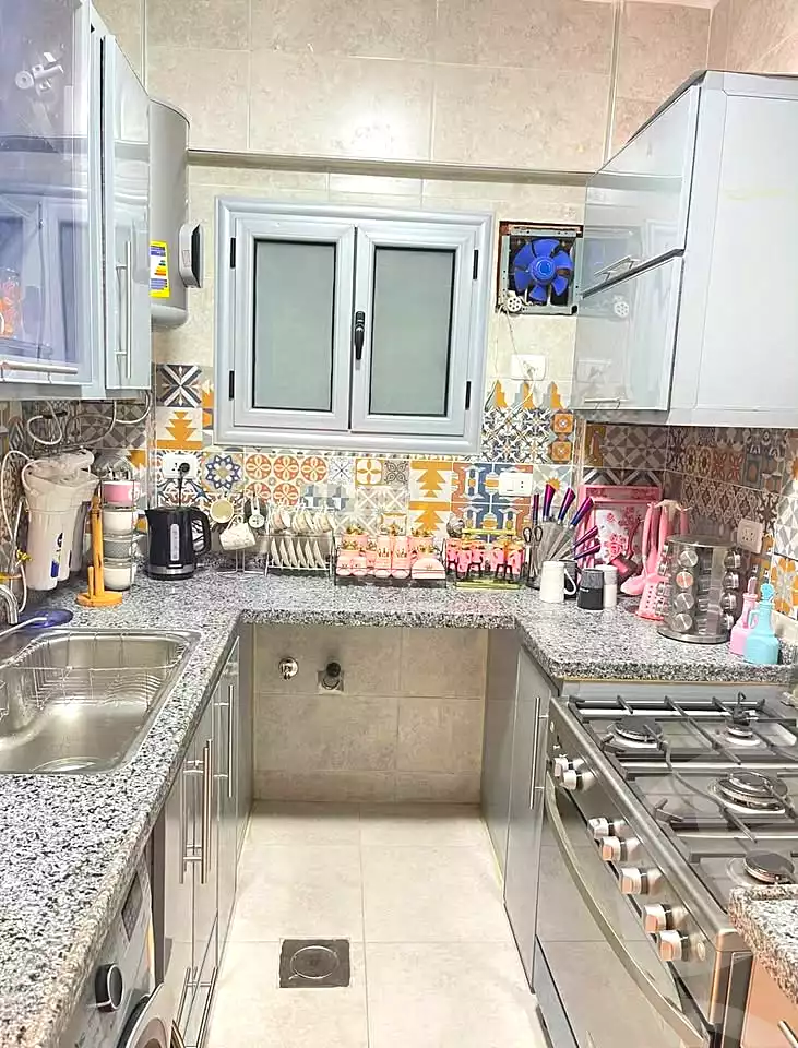 https://aqarmap.com.eg/ar/listing/6869630-for-sale-alexandria-al-agamy-lbytsh-shahr-al-assal-st
