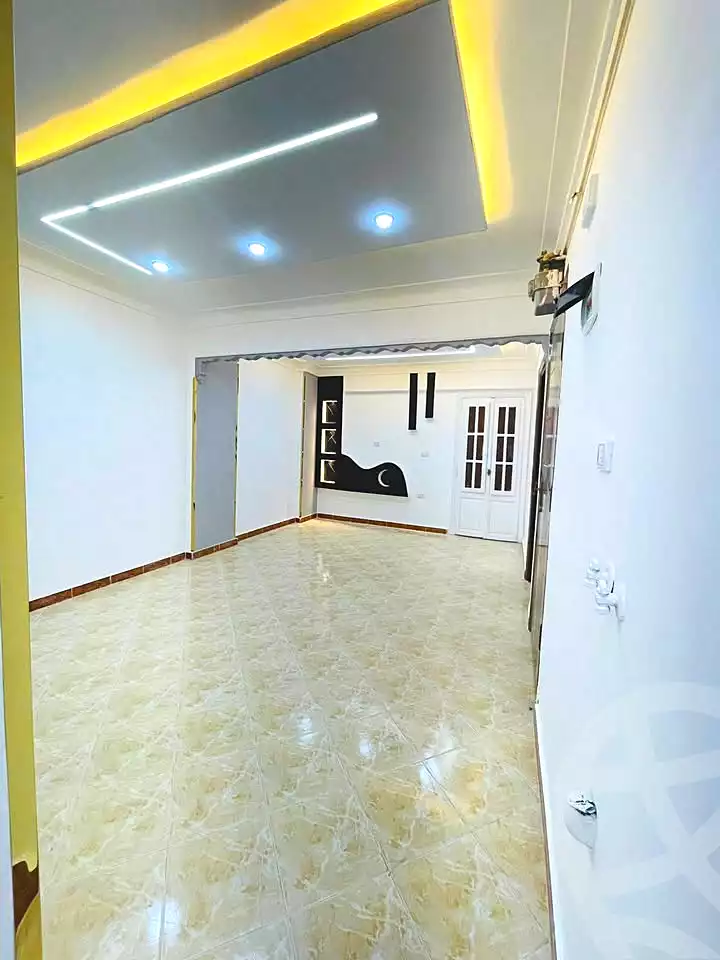 https://aqarmap.com.eg/en/listing/6869783-for-sale-alexandria-lsywf-el-falki