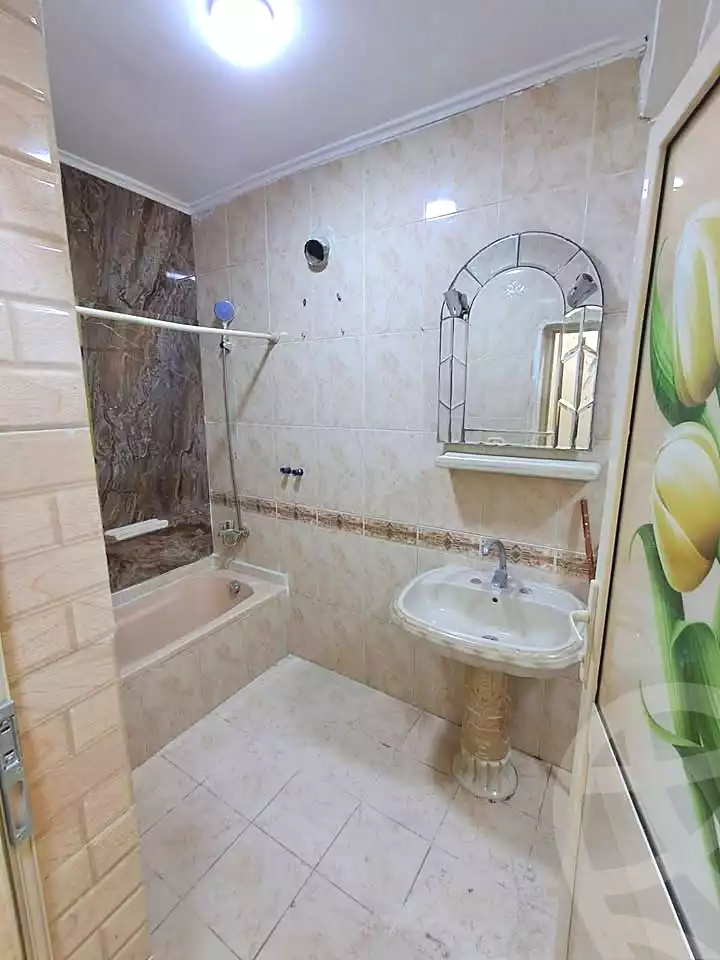 https://aqarmap.com.eg/ar/listing/6869963-for-sale-alexandria-miami-mahmoud-el-isawy-st