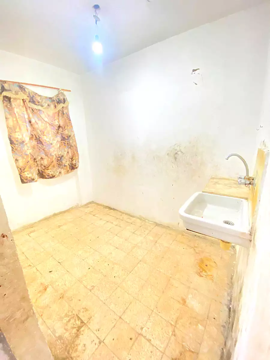 https://aqarmap.com.eg/ar/listing/6870118-for-sale-alexandria-al-agamy-el-hanouvel-al-asdakaa-st