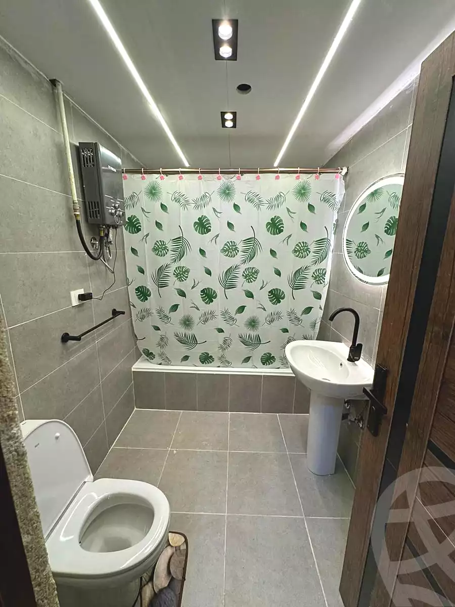 https://aqarmap.com.eg/en/listing/6870372-for-rent-cairo-new-cairo-lrhb-city-phase-3-umm-kolthom-st