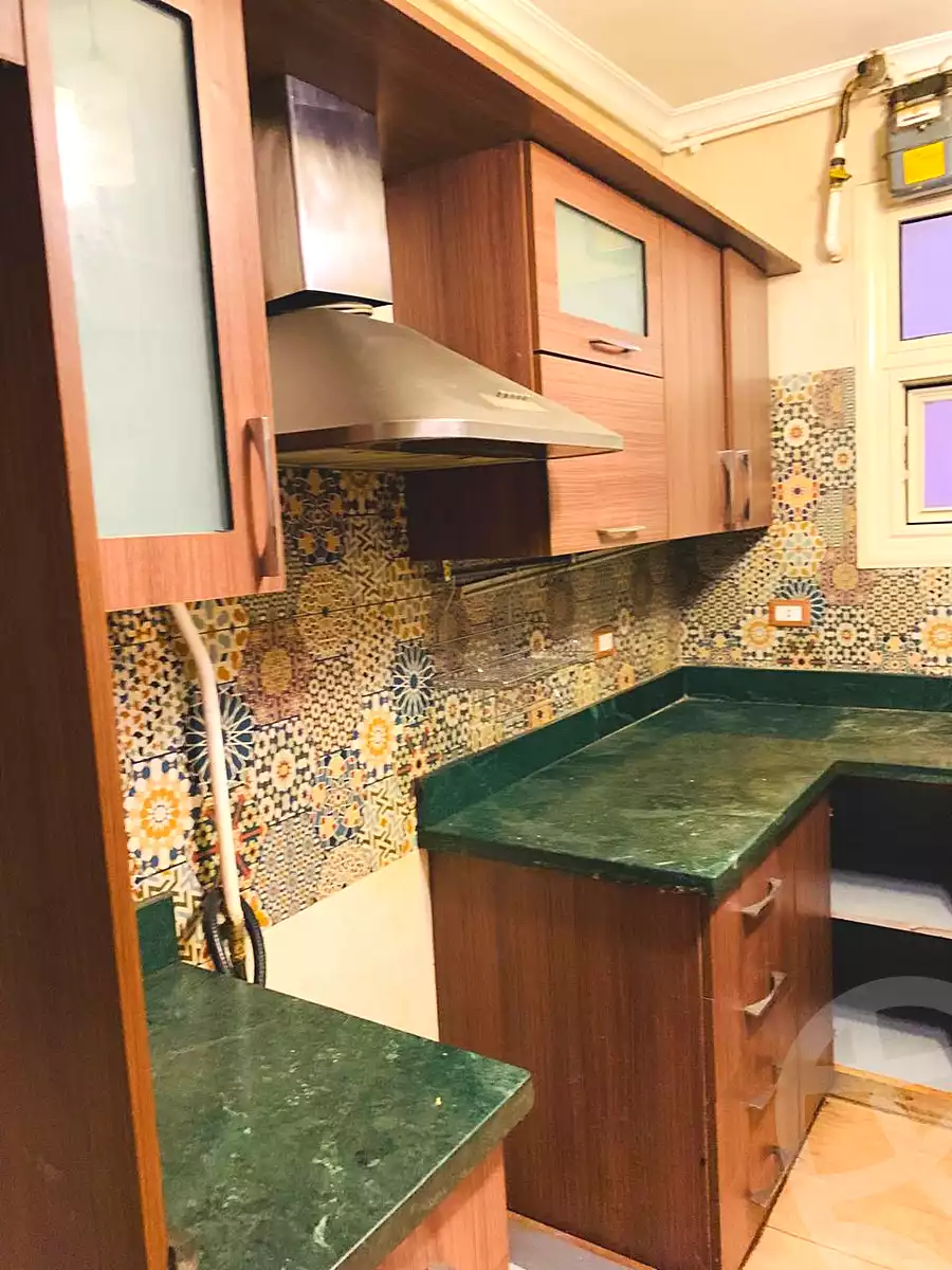 https://aqarmap.com.eg/ar/listing/6870494-for-sale-cairo-new-cairo-lrhb-city-phase-4-ahmed-oraby-st