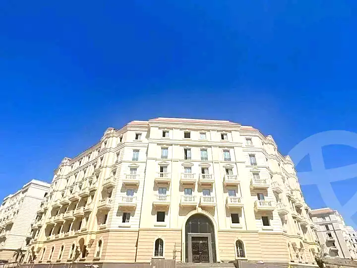 شقة بـ٣ غرف نوم في نيو جاردن سيتى، صورة ٢ من ١٧