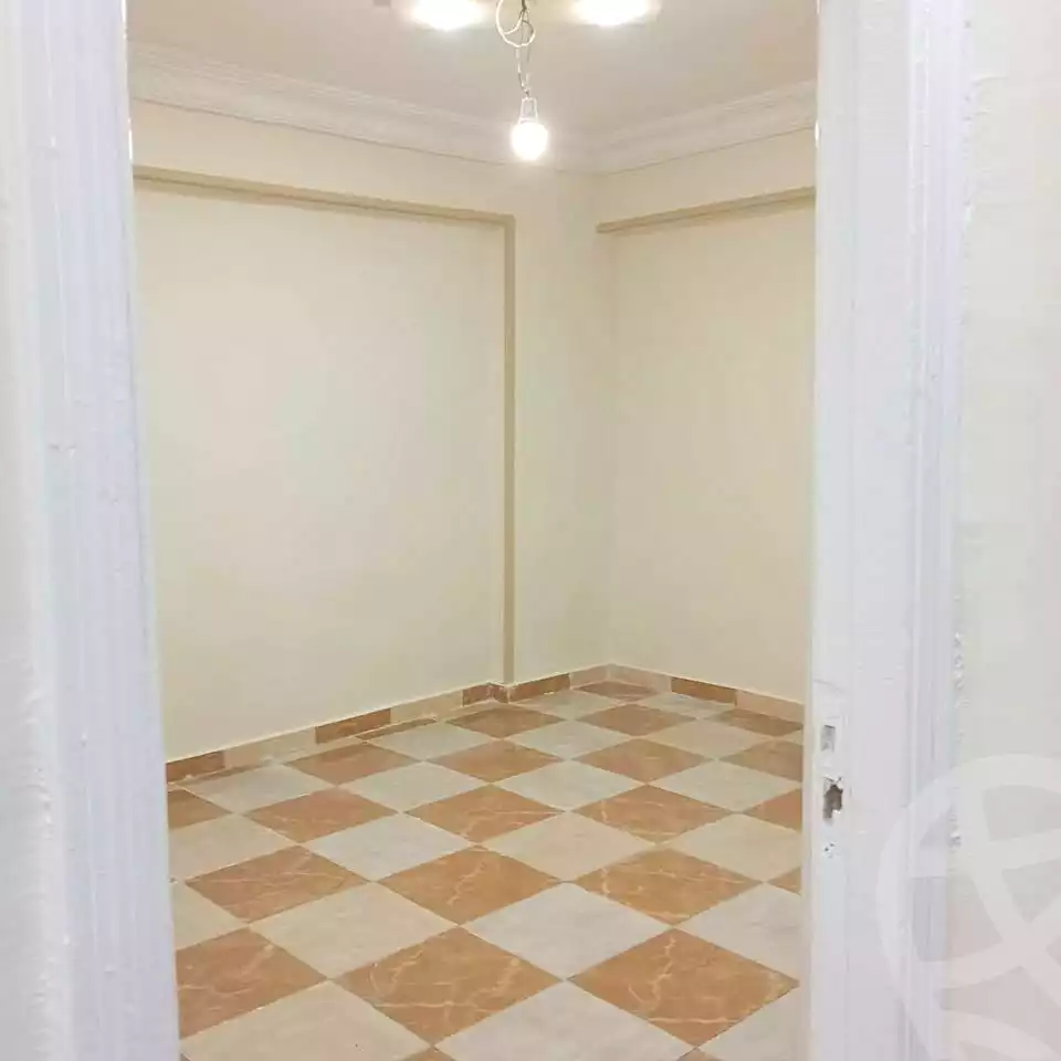 https://aqarmap.com.eg/ar/listing/6871060-for-sale-alexandria-sydy-bshr-sydy-bshr-qbly-rd-lfdly