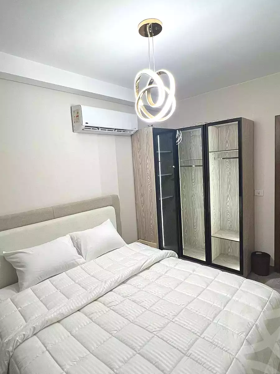 https://aqarmap.com.eg/ar/listing/6871093-for-rent-cairo-el-sheikh-zayed-city-compounds