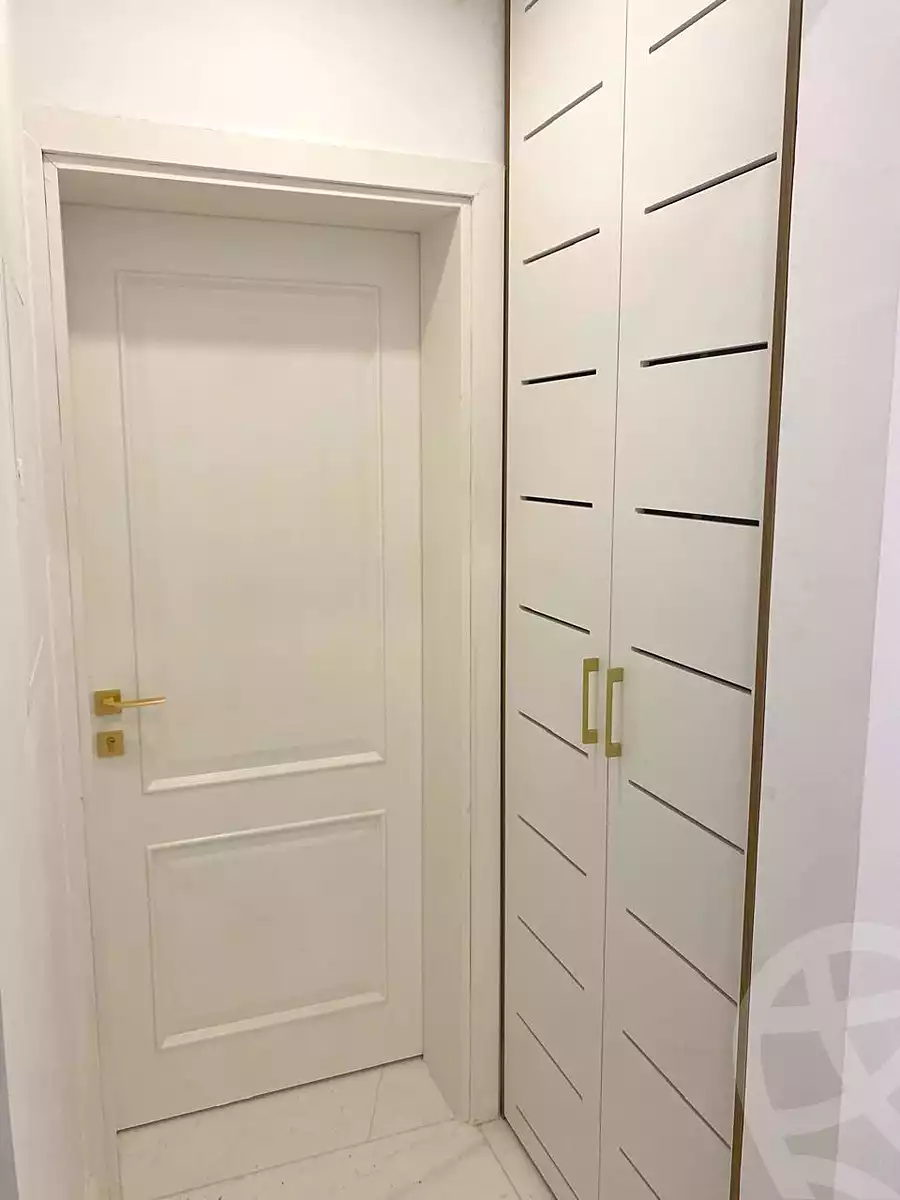 https://aqarmap.com.eg/ar/listing/6871443-for-rent-cairo-new-cairo-compounds-blm-hylz-qtmy-kstnshn
