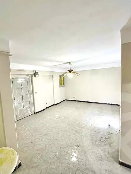 https://aqarmap.com.eg/ar/listing/6871853-for-sale-alexandria-al-agamy-lbytsh-shahr-al-assal-st