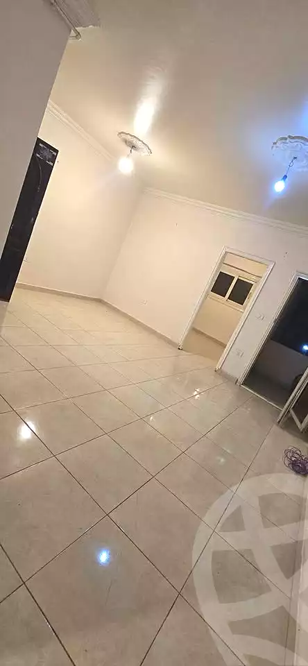 https://aqarmap.com.eg/ar/listing/6872378-for-rent-cairo-helwan-mostafa-fahmy-st