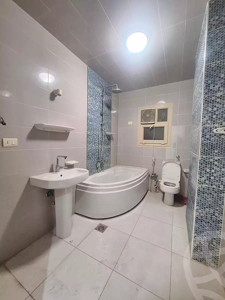https://aqarmap.com.eg/en/listing/6872579-for-rent-cairo-nasr-city-abbas-el-akkad
