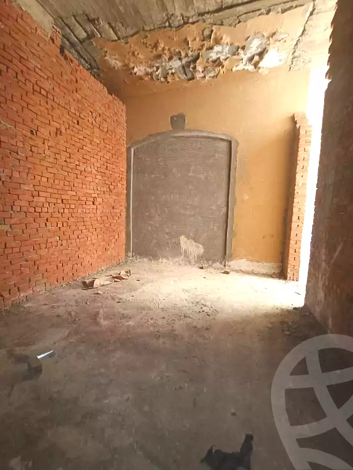https://aqarmap.com.eg/ar/listing/6873297-for-sale-alexandria-al-agamy-lbytsh-mohamed-el-fardi-st