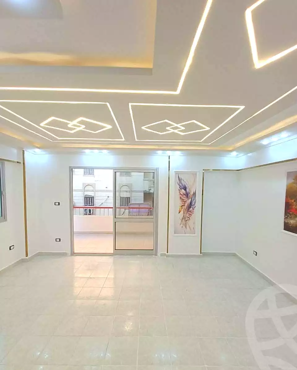 https://aqarmap.com.eg/ar/listing/6873514-for-sale-alexandria-al-agamy-shataa-el-nakheel