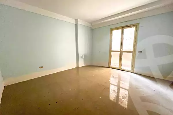 https://aqarmap.com.eg/ar/listing/6873531-for-sale-alexandria-lauran-ibrahim-naseer-st