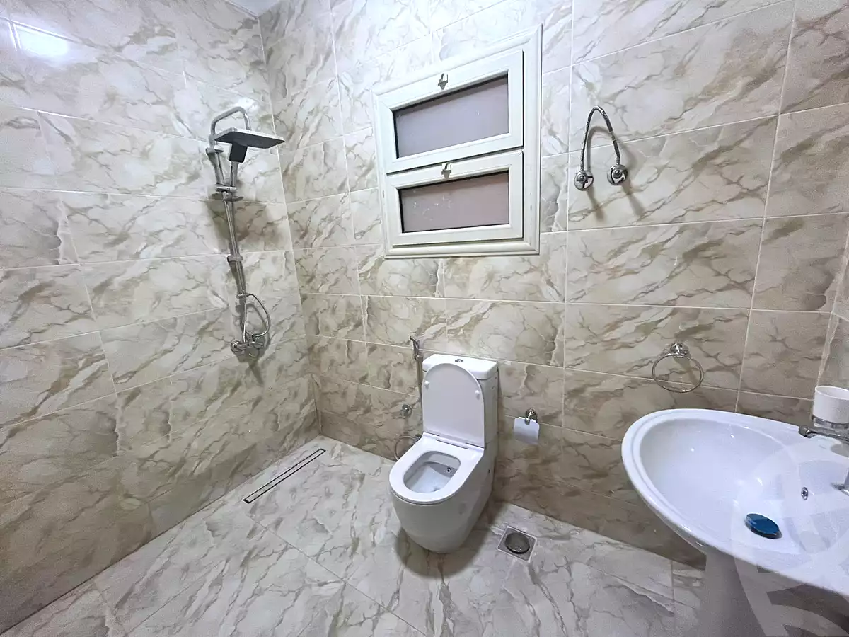 https://aqarmap.com.eg/ar/listing/6874076-for-rent-cairo-new-cairo-el-lotus-lotus-south