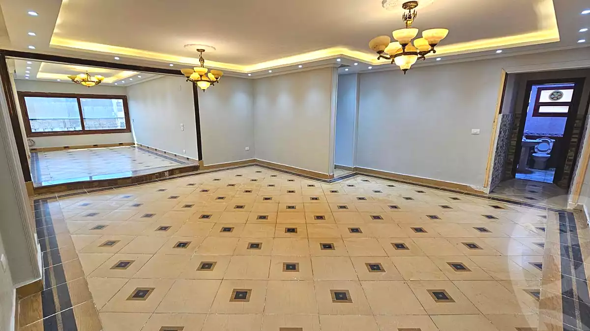 https://aqarmap.com.eg/ar/listing/6874222-for-sale-cairo-helwan-ahmed-enci-st