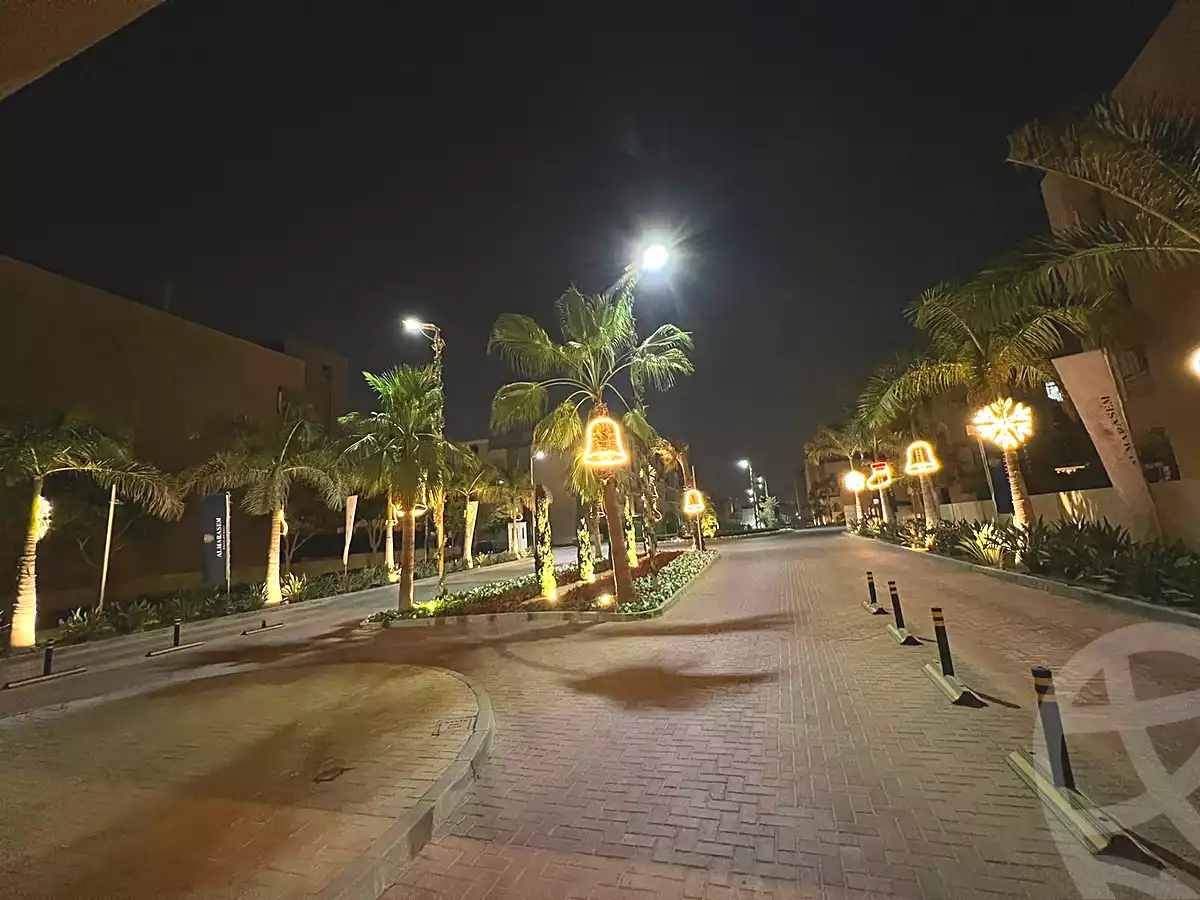 https://aqarmap.com.eg/ar/listing/6874328-for-sale-cairo-new-cairo-compounds-fifth-square