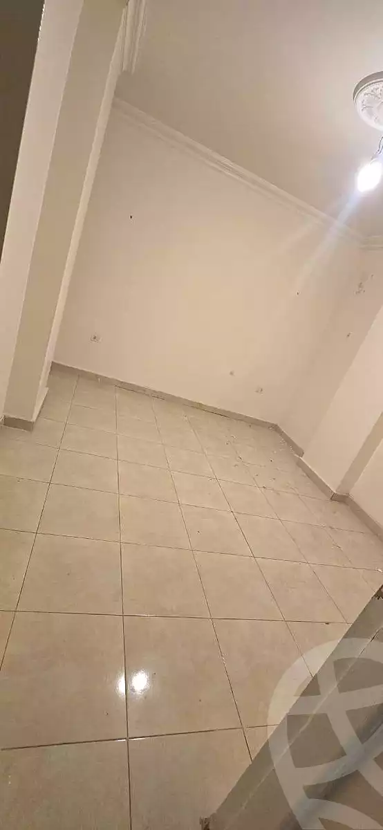 https://aqarmap.com.eg/ar/listing/6874418-for-rent-cairo-helwan-mostafa-fahmy-st