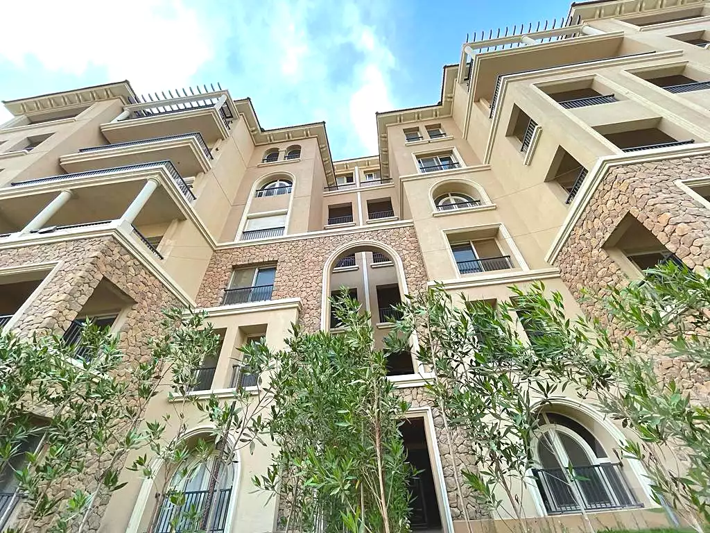 https://aqarmap.com.eg/ar/listing/6874419-for-sale-cairo-new-cairo-compounds-ninety-avenue