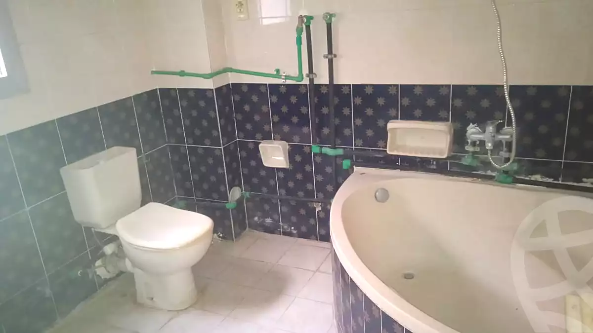 https://aqarmap.com.eg/ar/listing/6874687-for-rent-cairo-6th-of-october-el-ahyaa-neighborhood-4th-neighbourhood-1