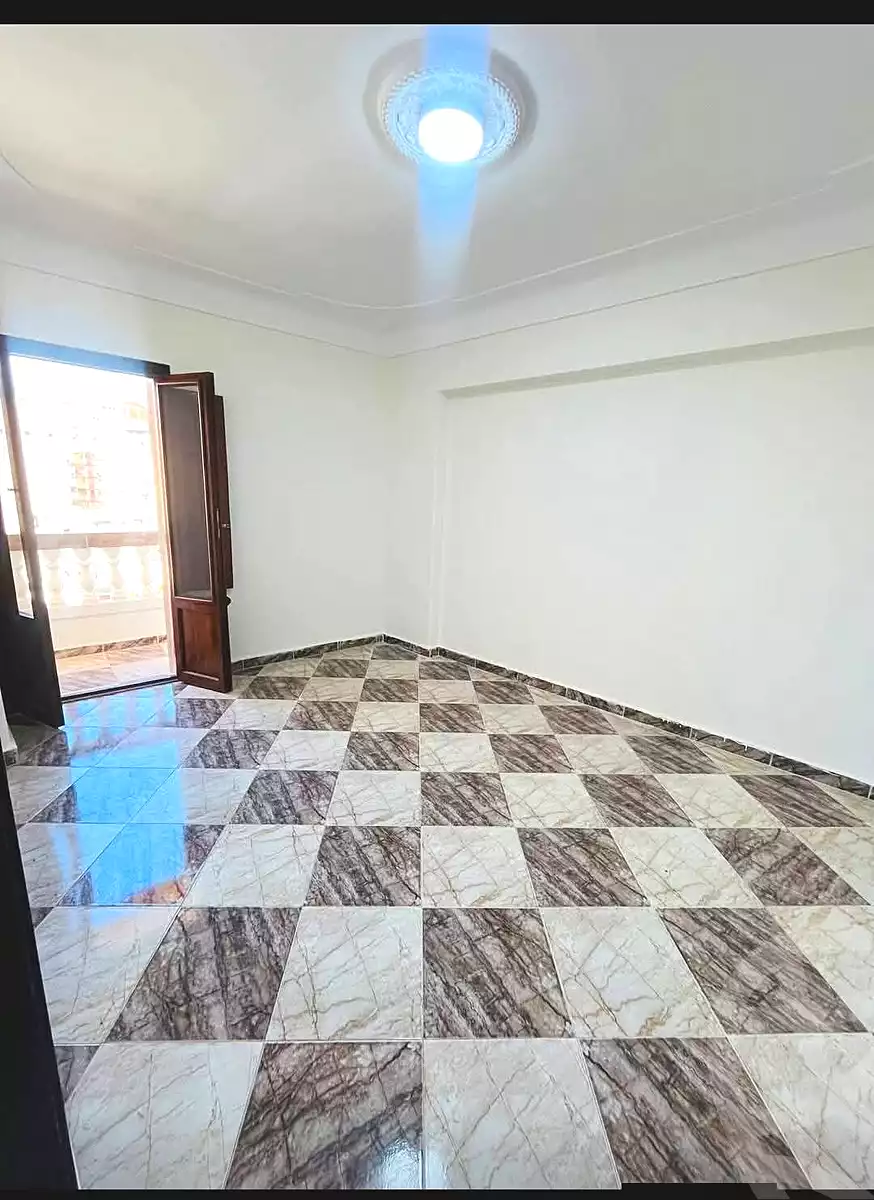 https://aqarmap.com.eg/ar/listing/6874773-for-sale-alexandria-lsywf-el-falki