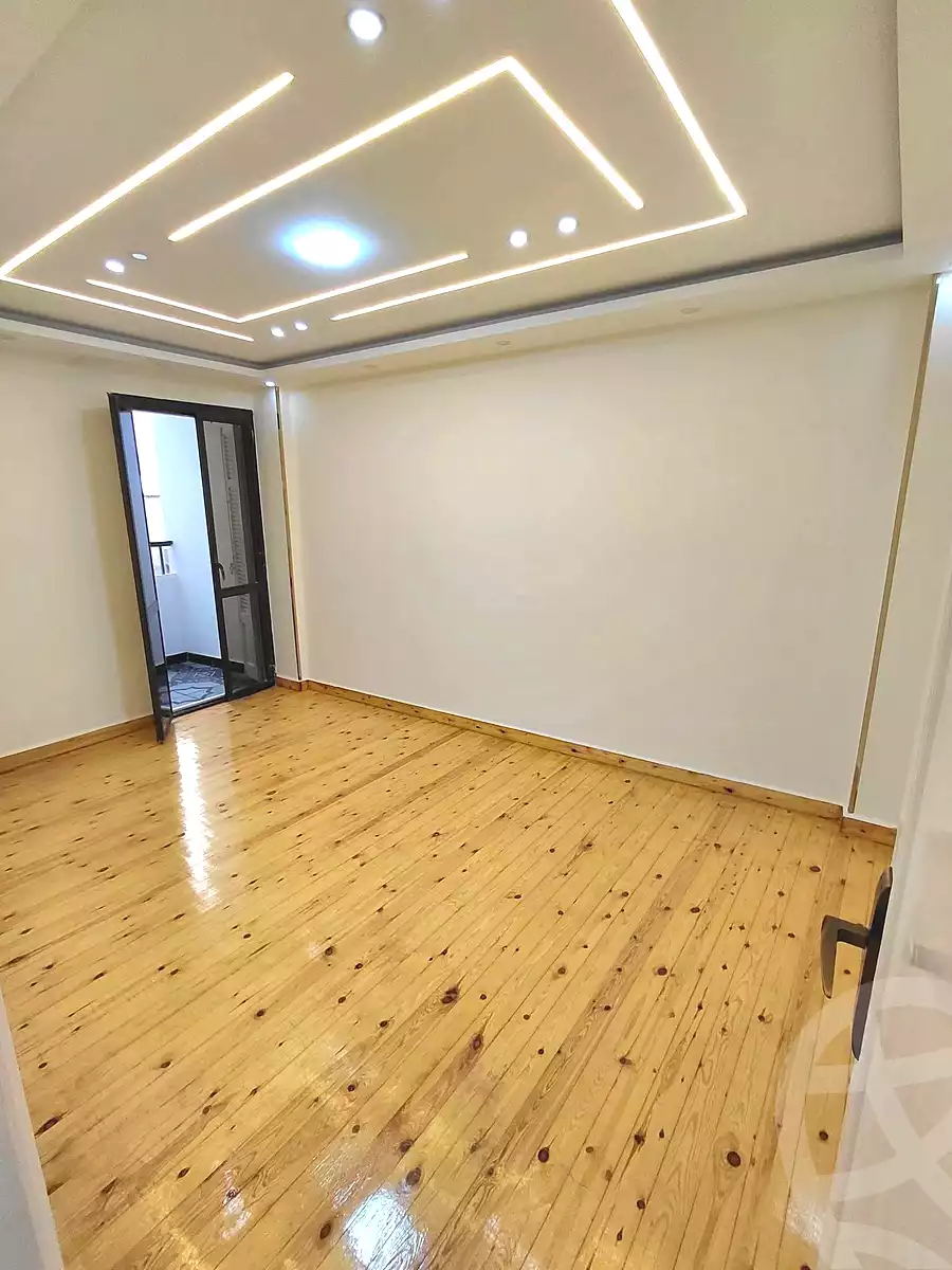 https://aqarmap.com.eg/en/listing/6874799-for-sale-alexandria-miami-abou-el-arab-st