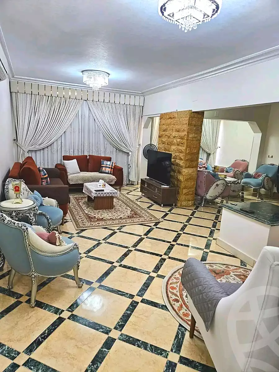https://aqarmap.com.eg/ar/listing/6875023-for-sale-cairo-helwan-mohamed-sayed-ahmed-st