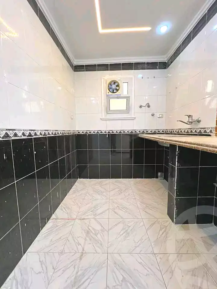 https://aqarmap.com.eg/ar/listing/6875338-for-sale-alexandria-al-agamy-shataa-el-nakheel