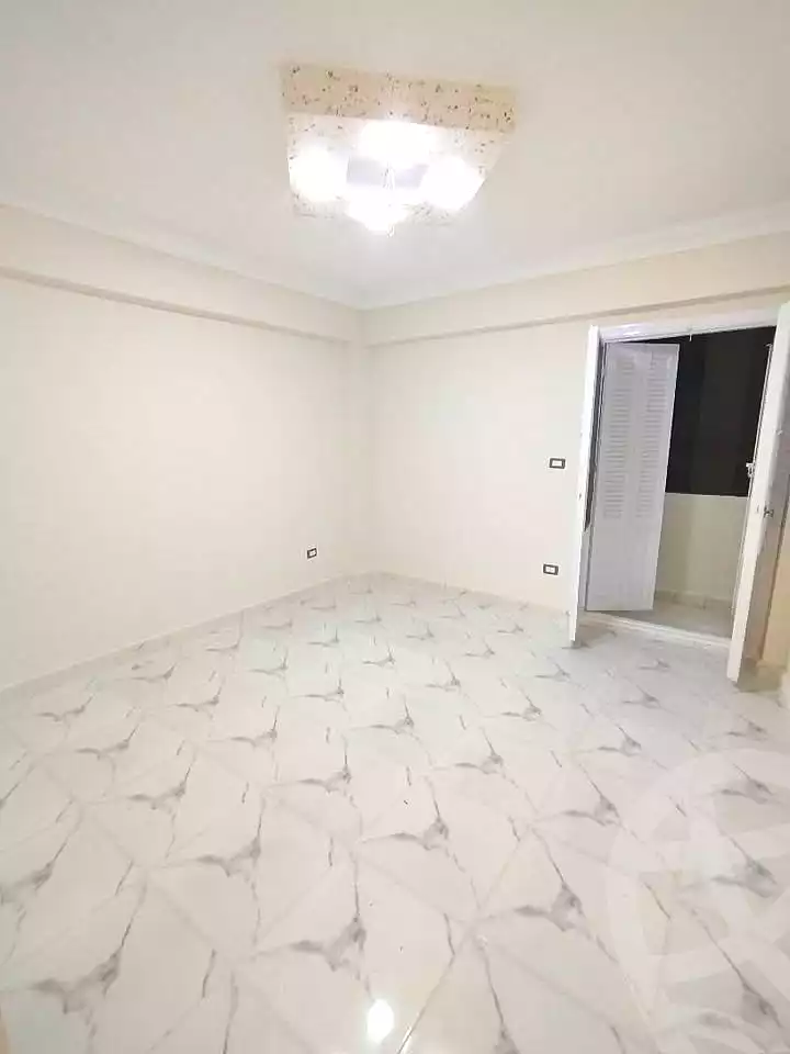 https://aqarmap.com.eg/en/listing/6875412-for-sale-alexandria-lsywf-el-falki