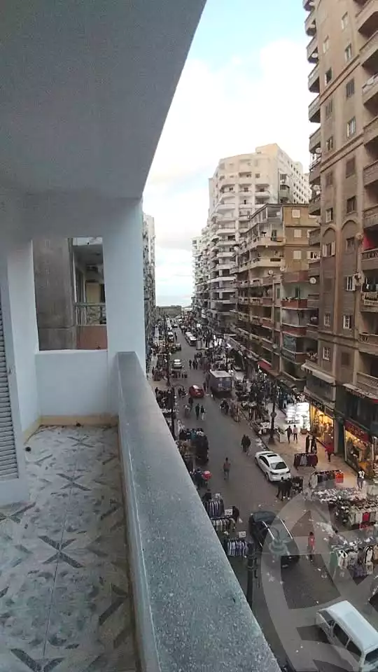 https://aqarmap.com.eg/ar/listing/6875469-for-sale-alexandria-sydy-bshr-sydy-bshr-bhry-shr-khld-bn-lwlyd