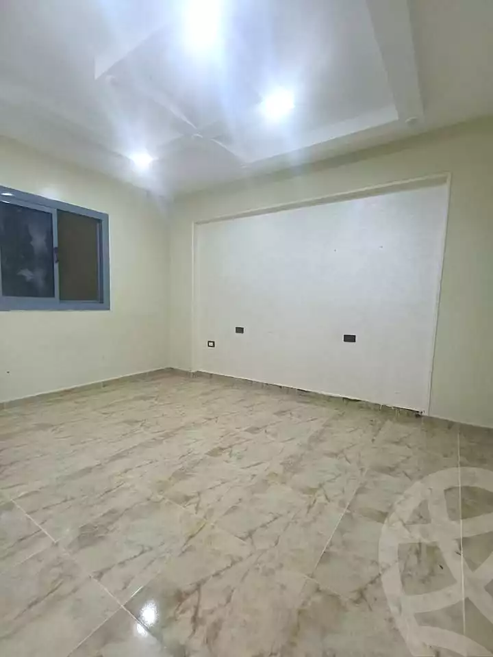 https://aqarmap.com.eg/ar/listing/6875559-for-sale-alexandria-al-agamy-lbytsh-bianchiii