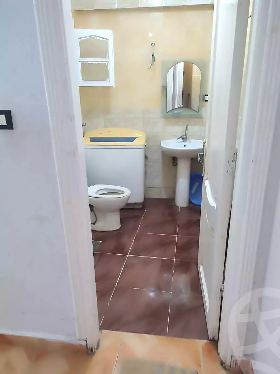 https://aqarmap.com.eg/ar/listing/6875801-for-sale-alexandria-al-agamy-lbytsh-al-nouqrashi-st