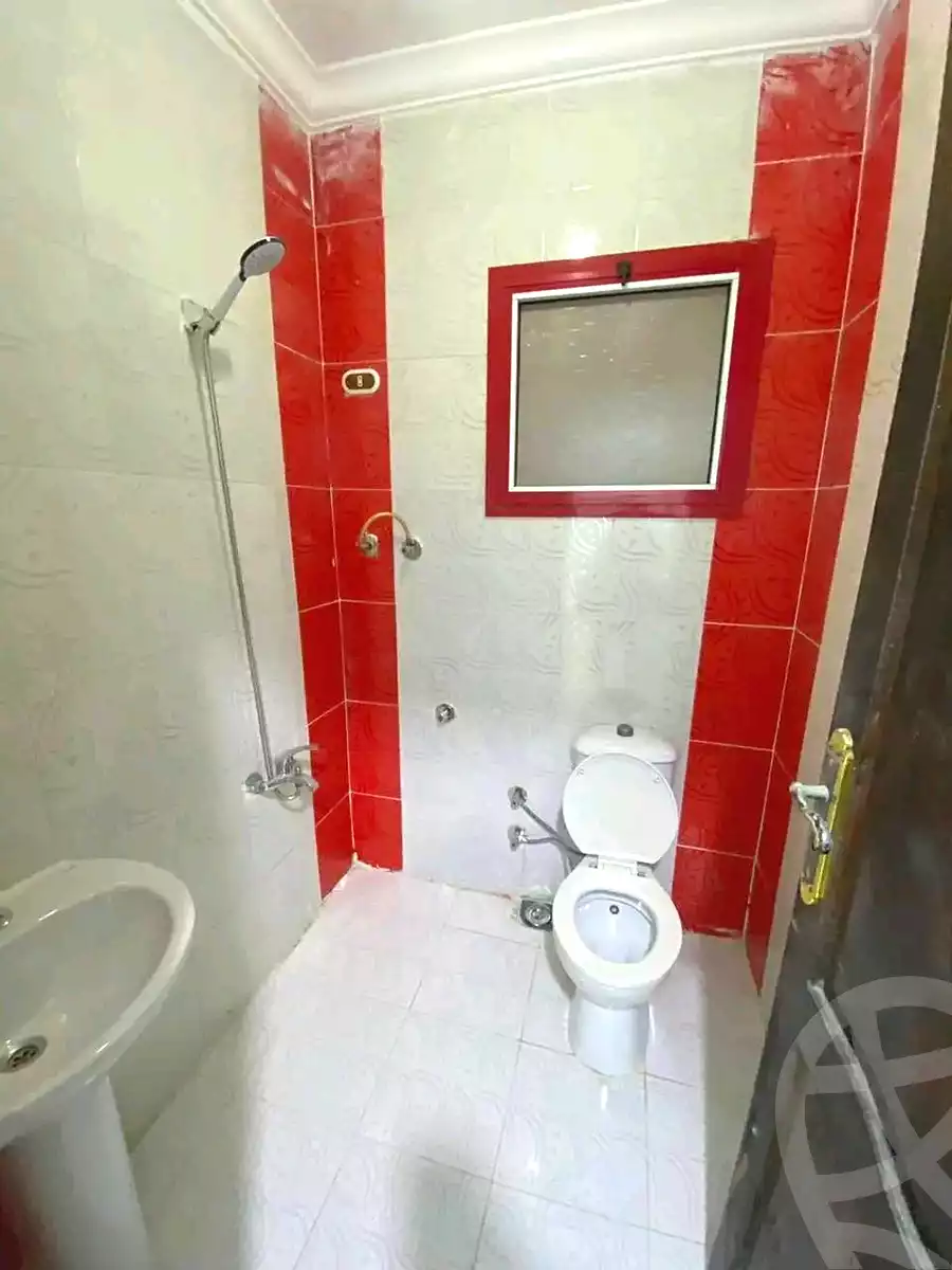 https://aqarmap.com.eg/en/listing/6875800-for-sale-alexandria-al-agamy-el-hanouvel