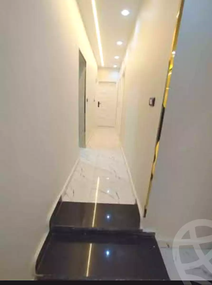 https://aqarmap.com.eg/ar/listing/6876014-for-sale-cairo-nozha-2-el-khamseen-st