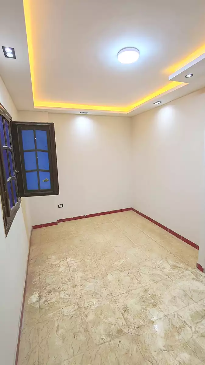 https://aqarmap.com.eg/ar/listing/6876306-for-sale-alexandria-al-agamy-el-hanouvel-al-haded-we-al-soulb-st