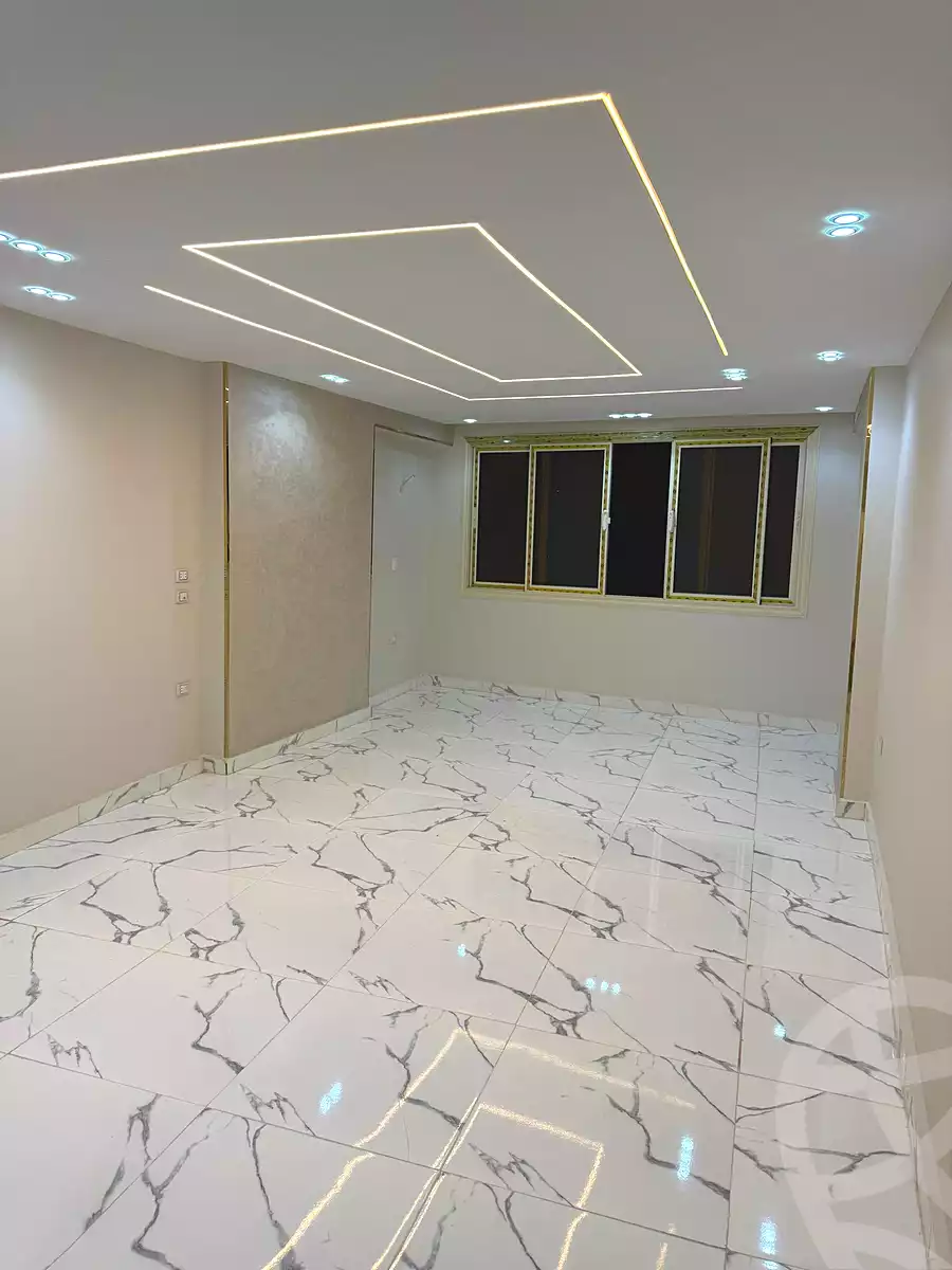 https://aqarmap.com.eg/ar/listing/6876547-for-sale-cairo-el-haram-el-lebeny-soltan-khattab-st