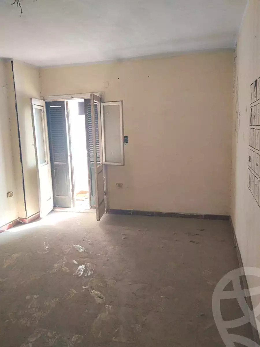 https://aqarmap.com.eg/ar/listing/6877588-for-sale-cairo-helwan-helwan-el-sharkeya-abd-el-rahman-pasha-st