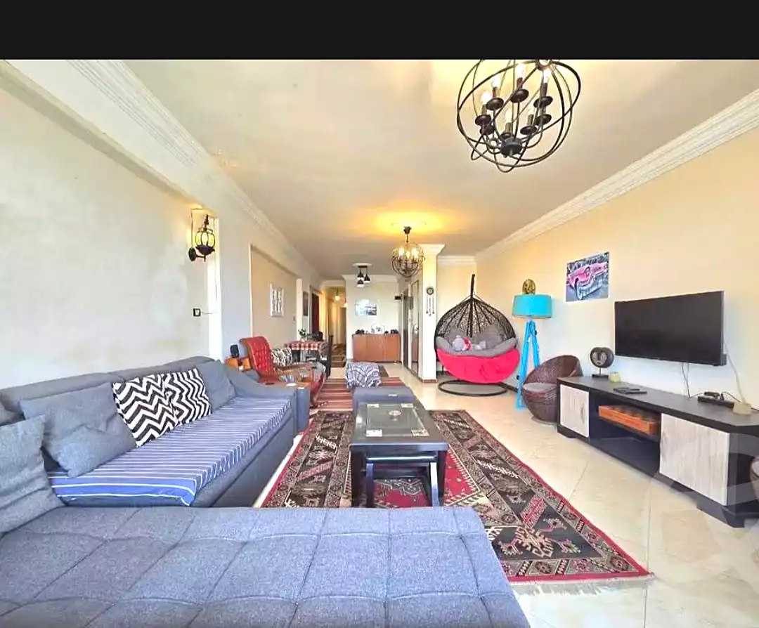 https://aqarmap.com.eg/en/listing/6877727-for-sale-alexandria-el-montazah-el-malek-st